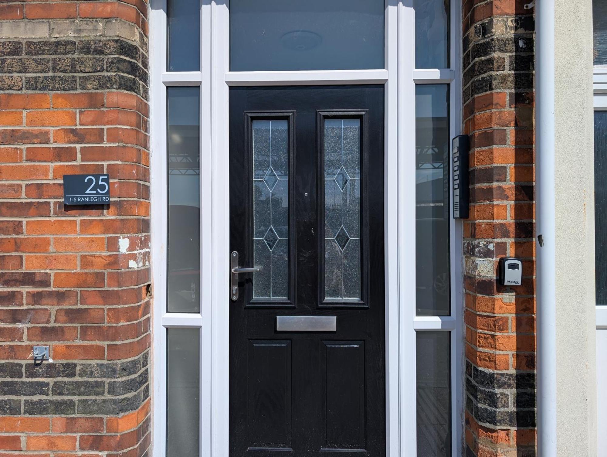 Peacehaven Retreat - 4 Minutes From The Beach! Pet Friendly! Weymouth Eksteriør billede